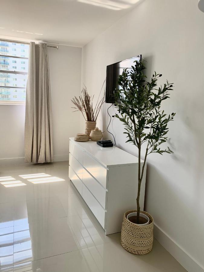Miami Sunny Isles Ocean Reserve 704 외부 사진